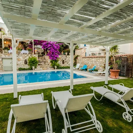 Ipekyol Avec Piscine Privee Вилла Кешме