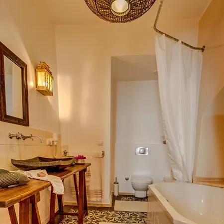 Ipekyol Avec Piscine Privee Vila