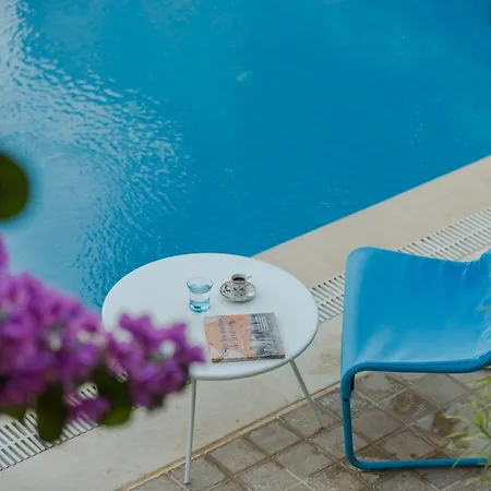 Vila Ipekyol Avec Piscine Privee Çeşme